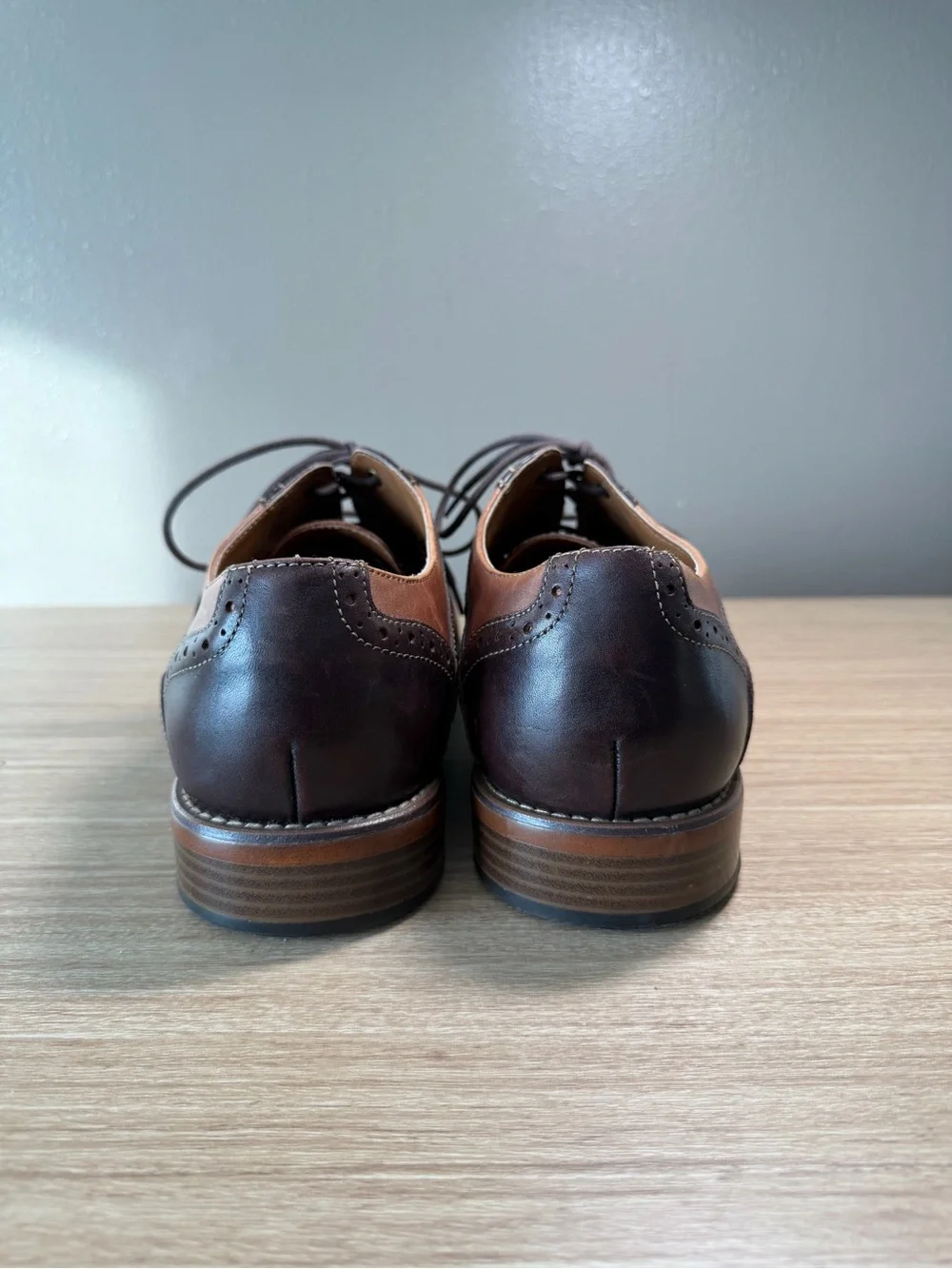 G.H. Bass Casanova Men’s Carmel Brown Leather Casual Oxfords